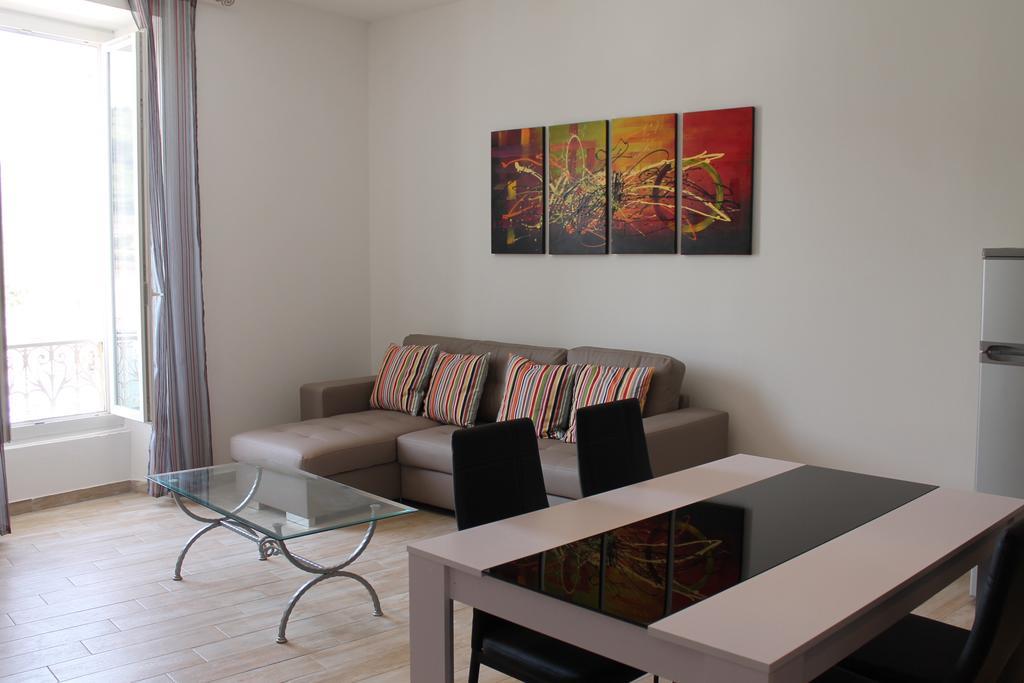 Les Appartements Du Port Bonifacio  Εξωτερικό φωτογραφία