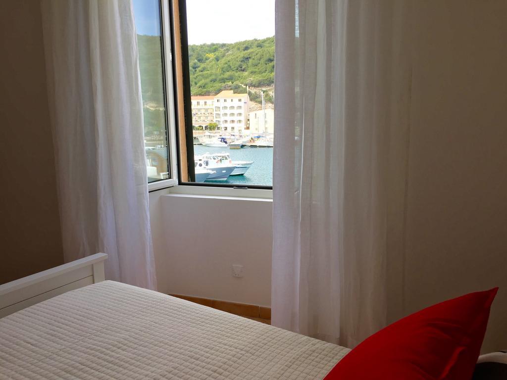 Les Appartements Du Port Bonifacio  Εξωτερικό φωτογραφία